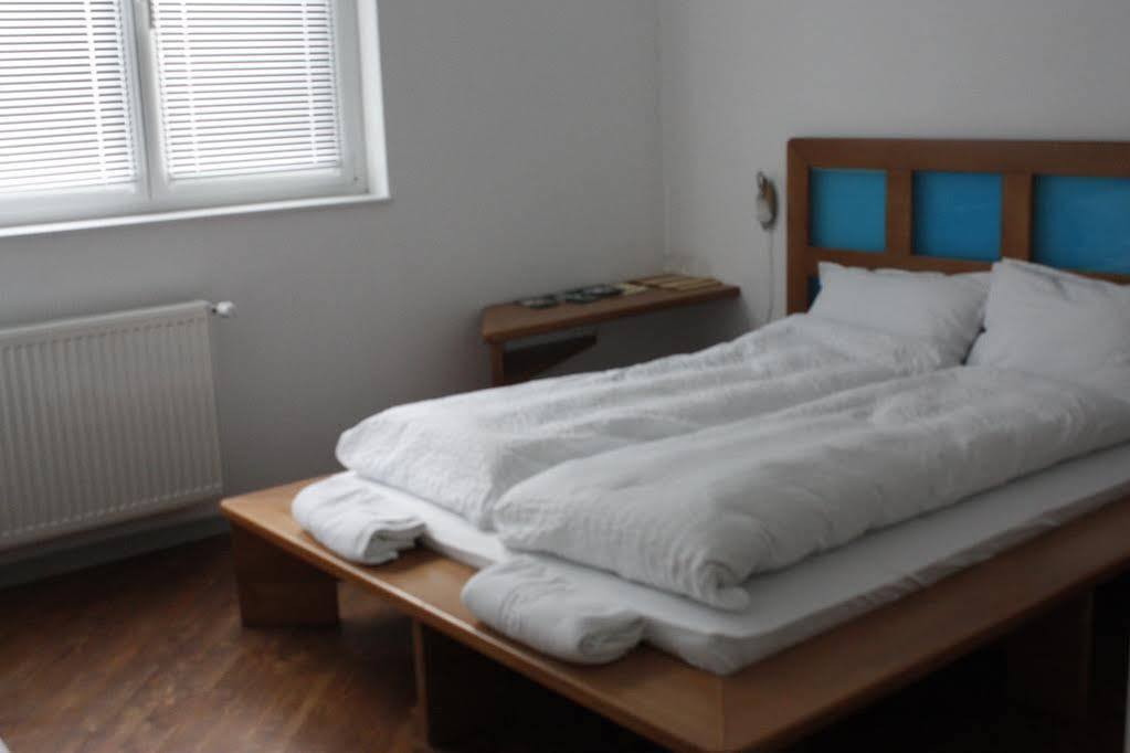 The Zen Hotel - Posticum 오라데아 외부 사진