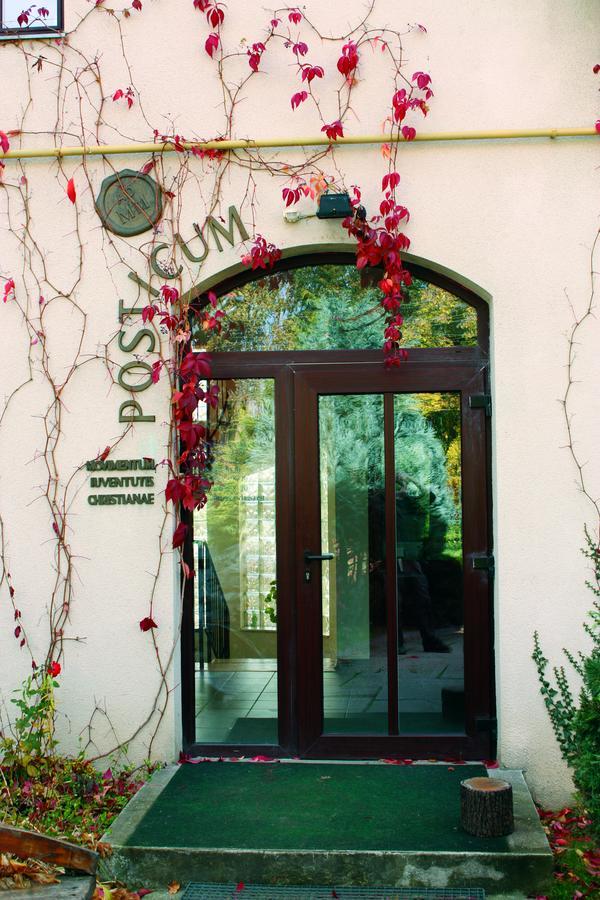 The Zen Hotel - Posticum 오라데아 외부 사진